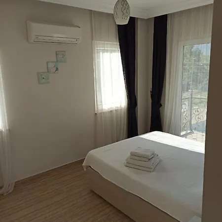 Remarkable 4-Bed Villa Tasgin 2 Pools Villa *